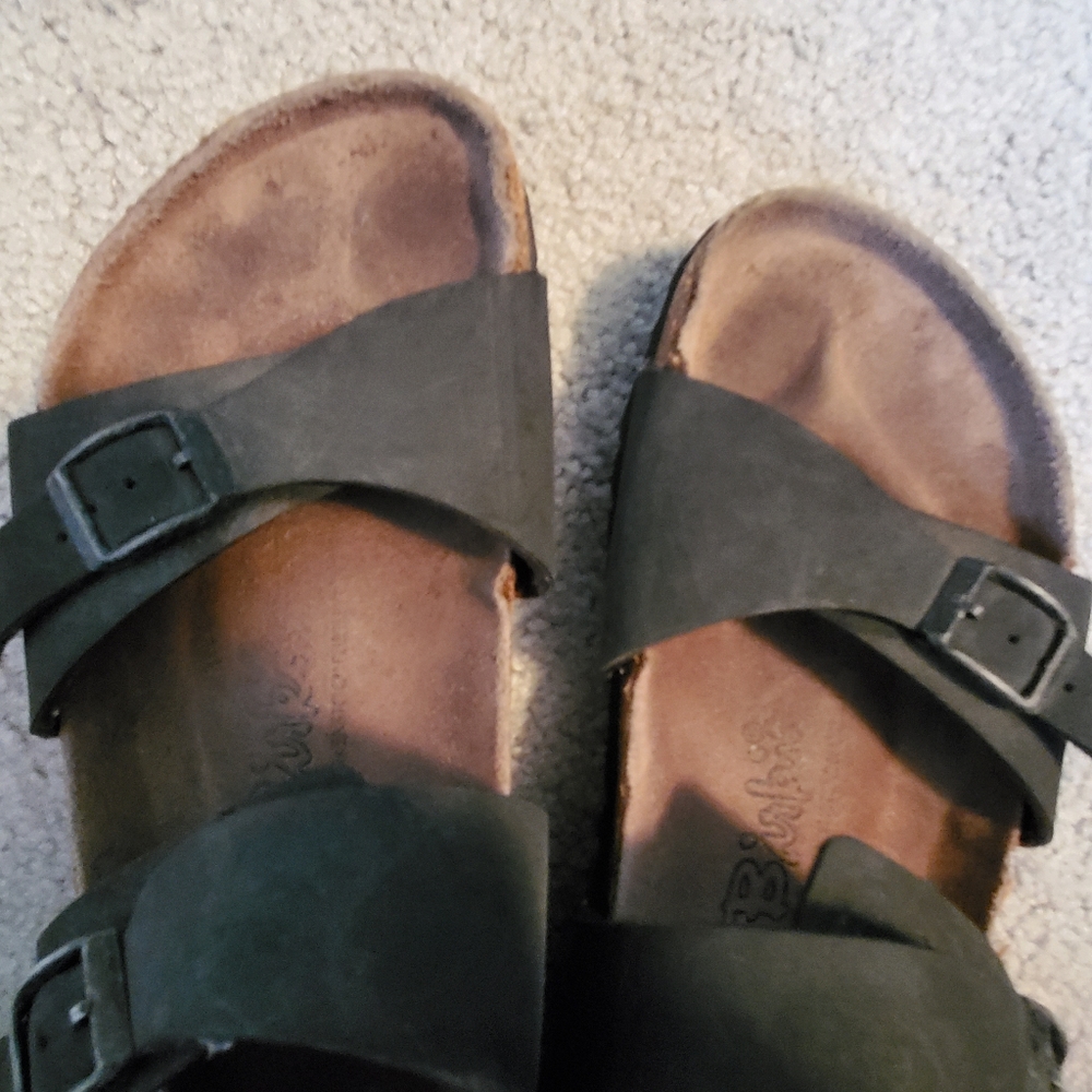 WELL-LOVED Birkenstock Black Sandals